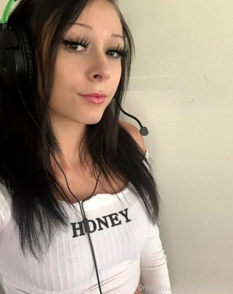 nice tits onlyfans art nude img