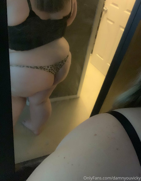 damnyouvicky hot model galleries