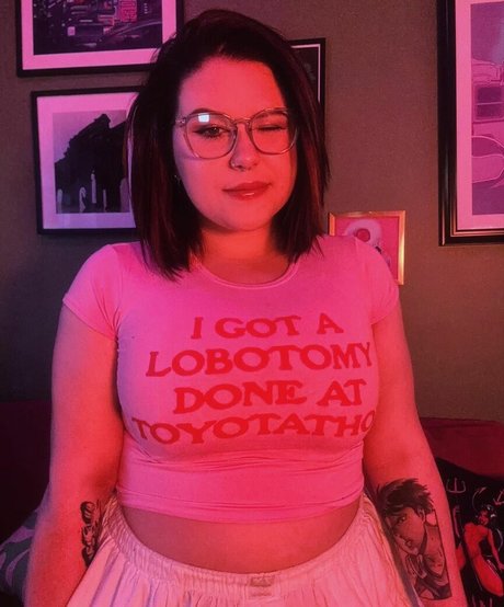 stanzipotenza nude actress picture