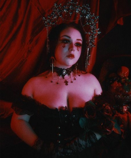 stanzipotenza star adult pictures