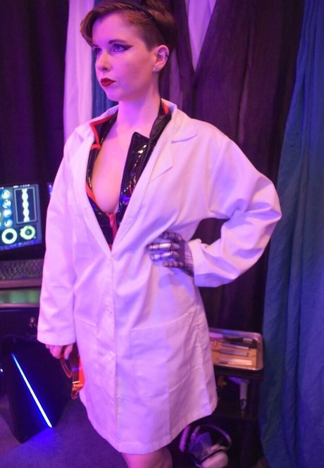 Tayliss Forge model best pics