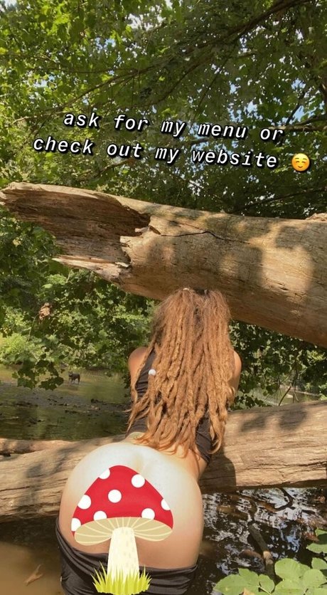 lindssforfree model sex pic