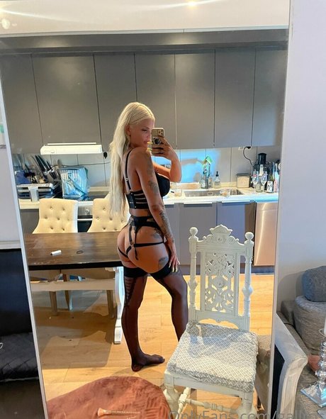 Therese Gallros model hot photo