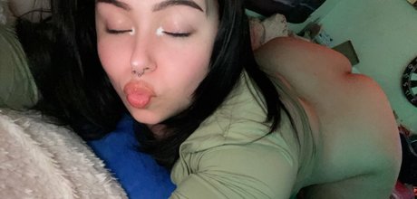 Trap27star erotic pornstar images