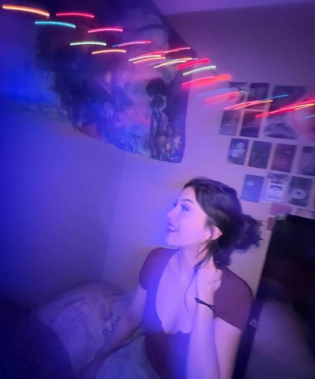 Chlo Poko star high quality galleries