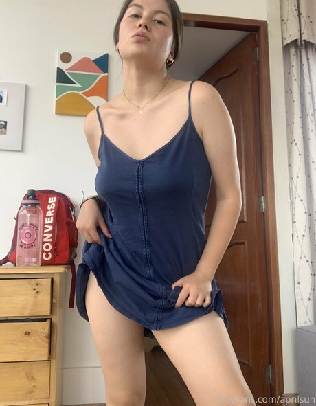 aprilsun nudes model pic