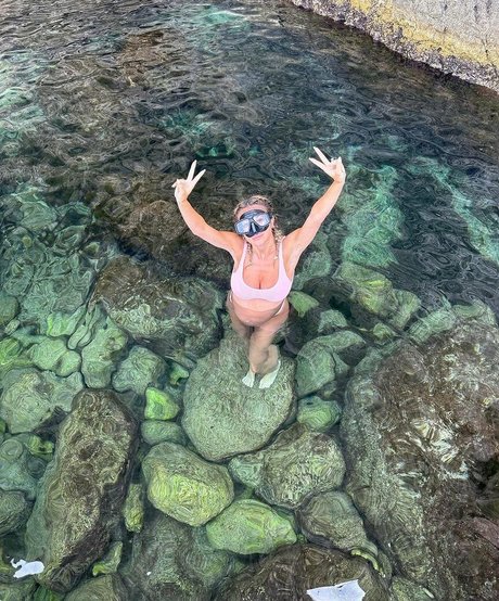 Diletta Leotta high quality pornstar pictures