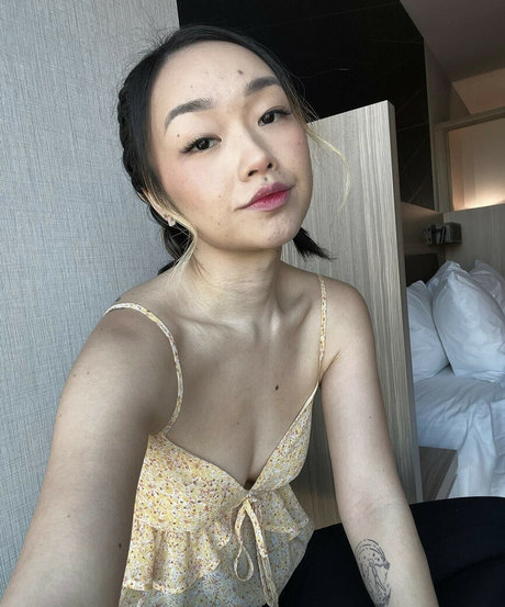 vatinakong perfect model pictures