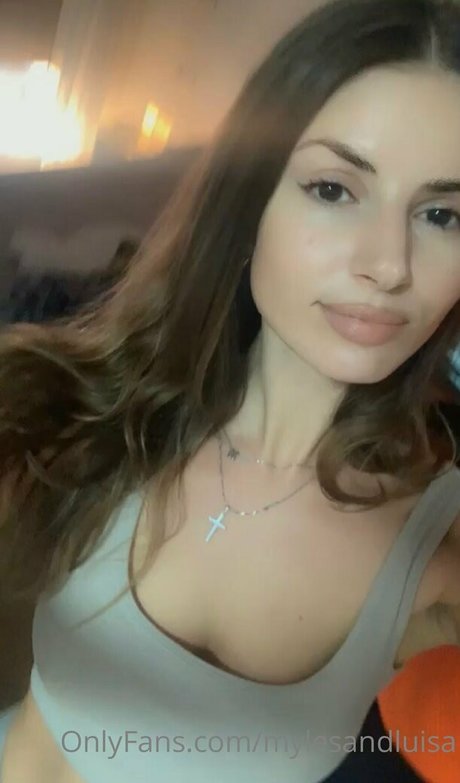 luu iiza perfect actress picture