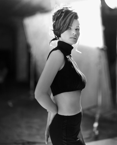 Shania Twain exclusive actress picture