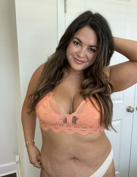 Bella Paz pornstar nudes img