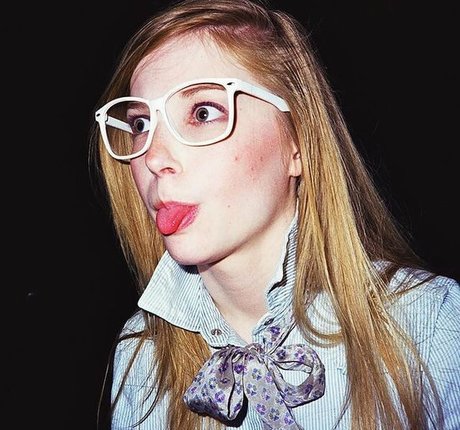 Stevie Wynne Levine perfect star img