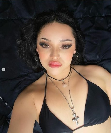 oiled tits onlyfans nudes image