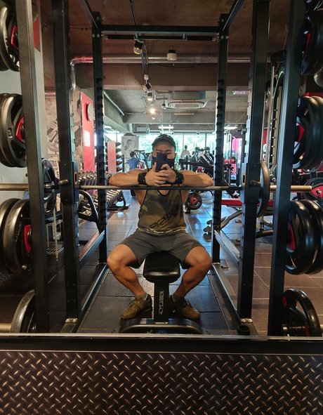 largedogcollar sexy star pictures