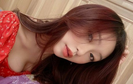 Canahry pornstar erotic image