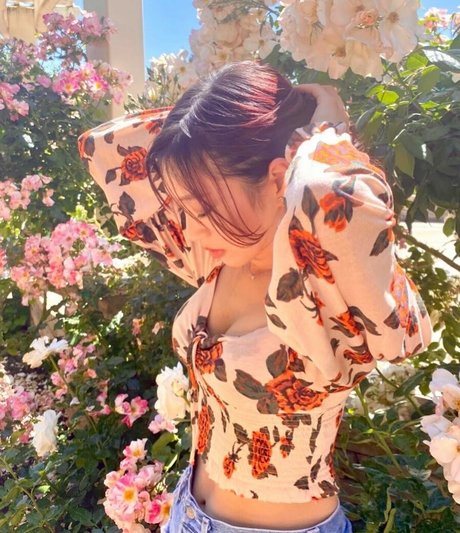 Canahry pornstar pretty pics