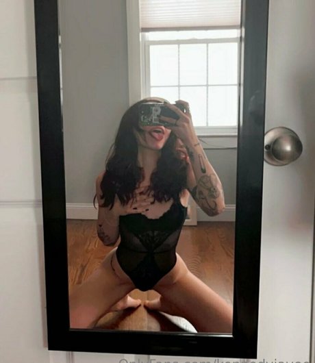 kennedyjaye star nude image