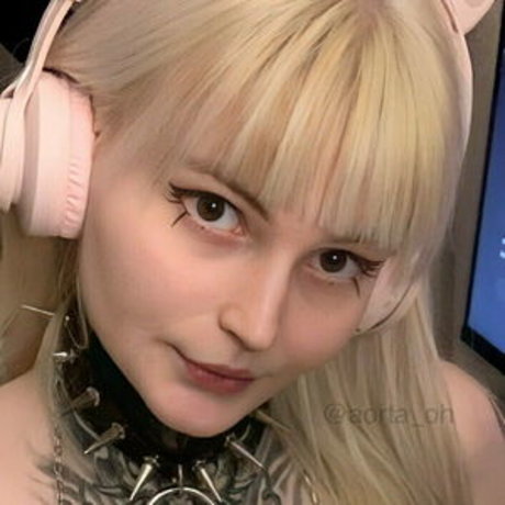 aorta free porn star photo