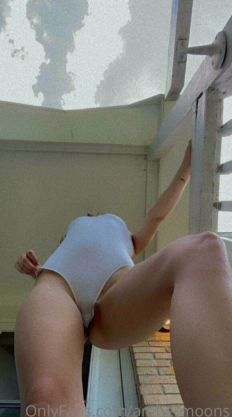 ambermoons high quality model photos