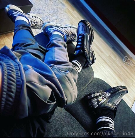 Nikeberlin48 sexy actress picture