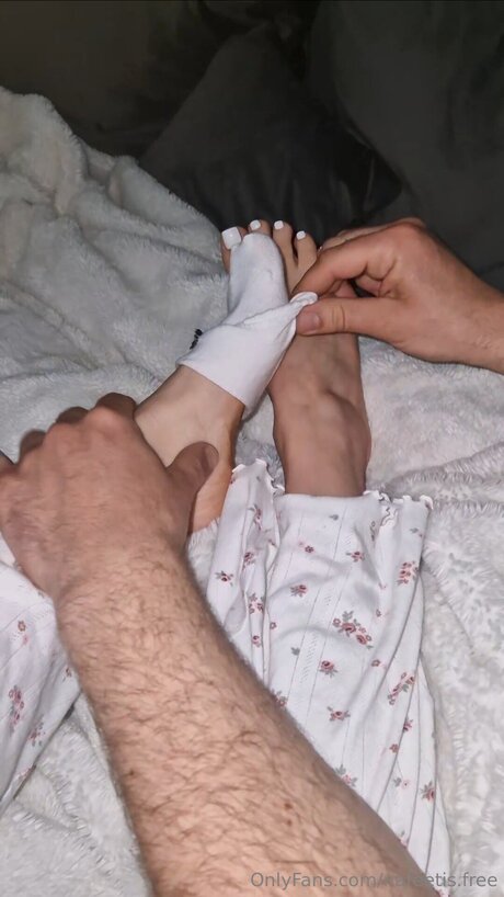 Nafeetis model adult gallery