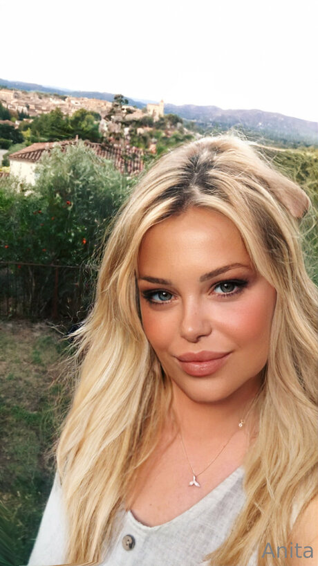 Lovewithanita actress pictures