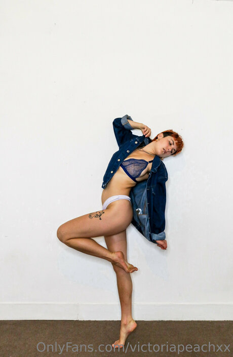 Victoriapeachxx star pretty photos
