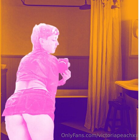 Victoriapeachxx beautiful star images