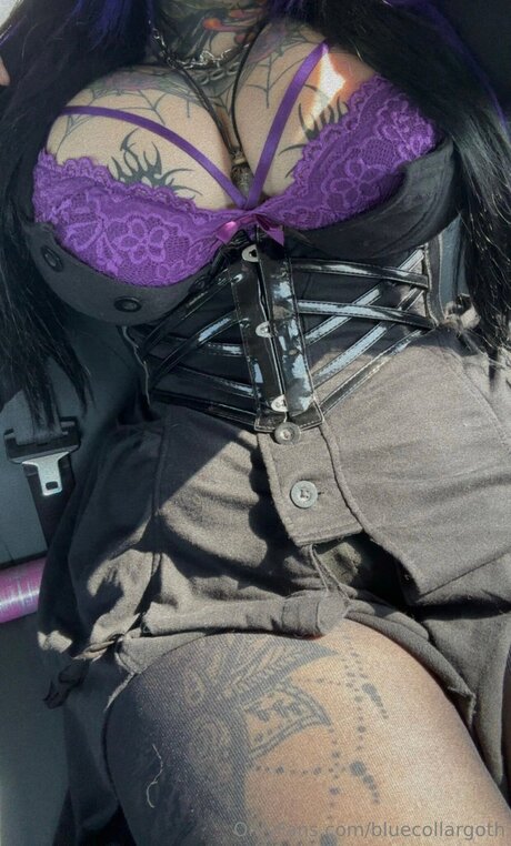 Bluecollargoth nude actress picture