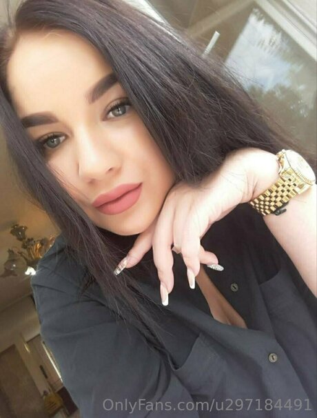 U297184491 perfect actress photo