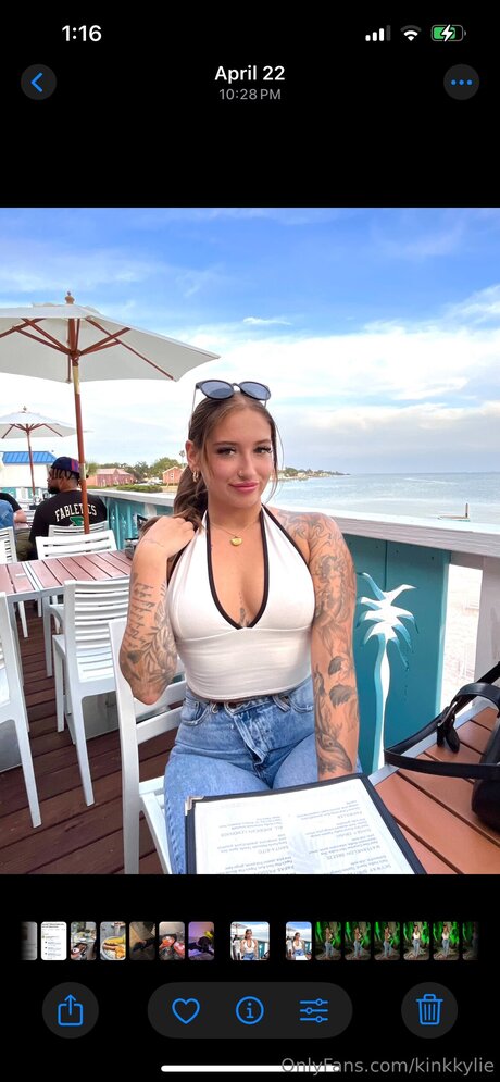 Kinkkylie erotic star pic