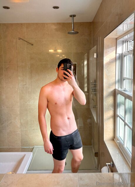 Dominantboyyy top model pic