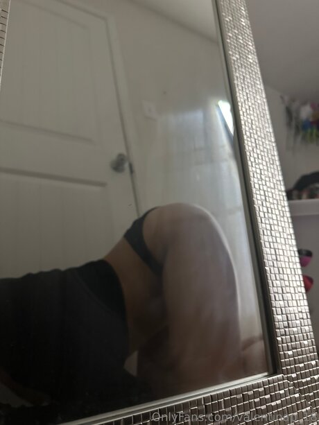 Valentinap 18 model sexy archive