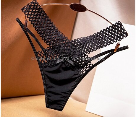 Eva Von Eden Basic star nude galleries