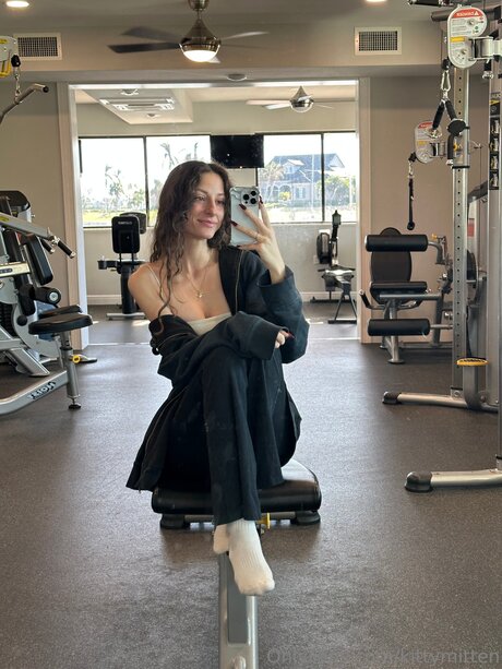 Kittymitten star nude archive