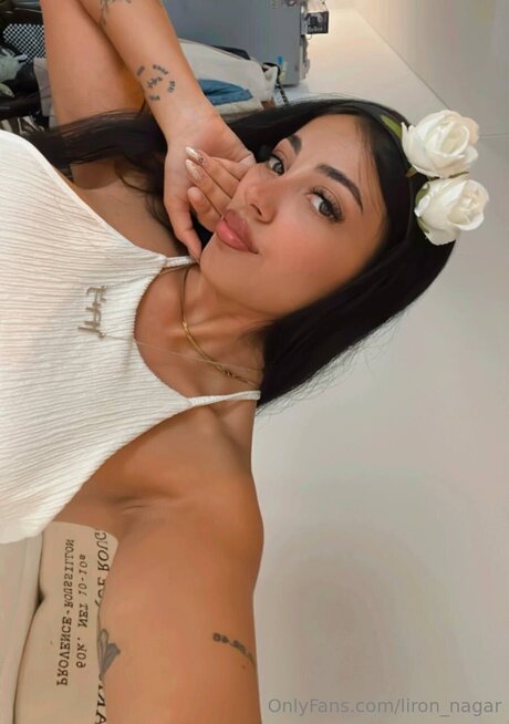 Liron Nagar pretty model pictures