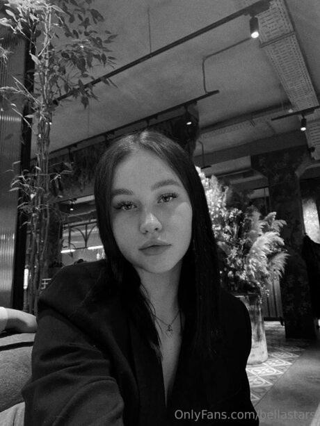 Bellastars model xxx image