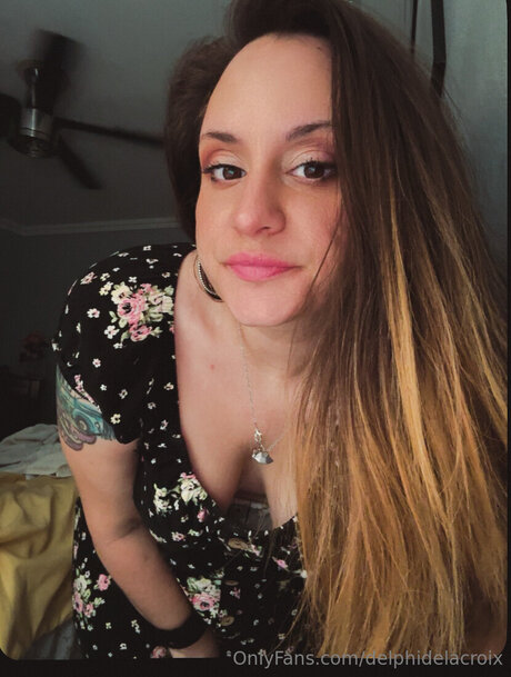 Delphidelacroix pretty star pictures