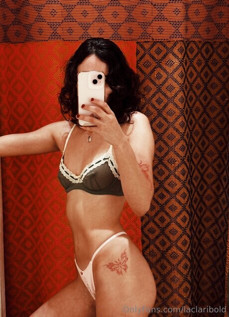 Laclaribold model high quality photo