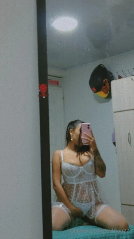 M4rian27 model nice images