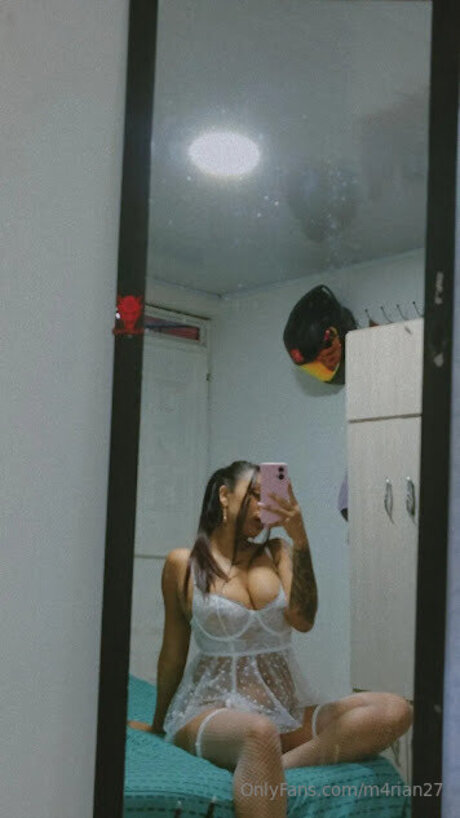 M4rian27 top model images