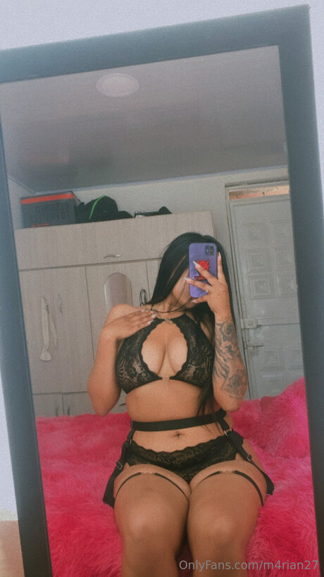 M4rian27 nudes pornstar image