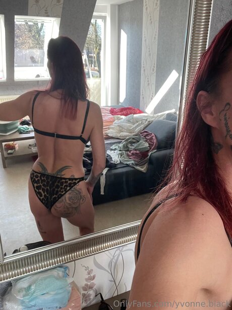 Yvonne Black star perfect img