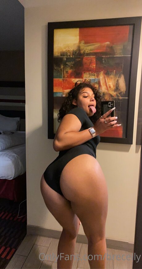 Breceily high quality actress pictures