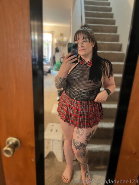 Ladybee123 art actress pic