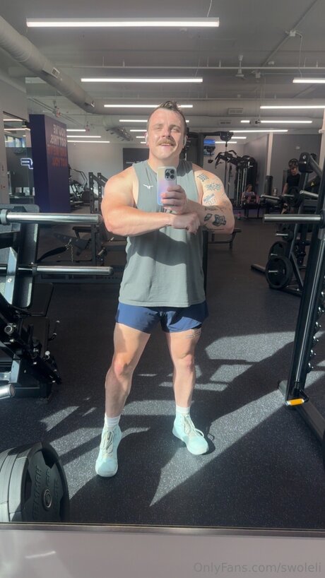 Swoleli hd star pictures