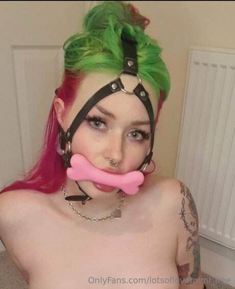 Lotsoflovemimi Free hot pornstar pic