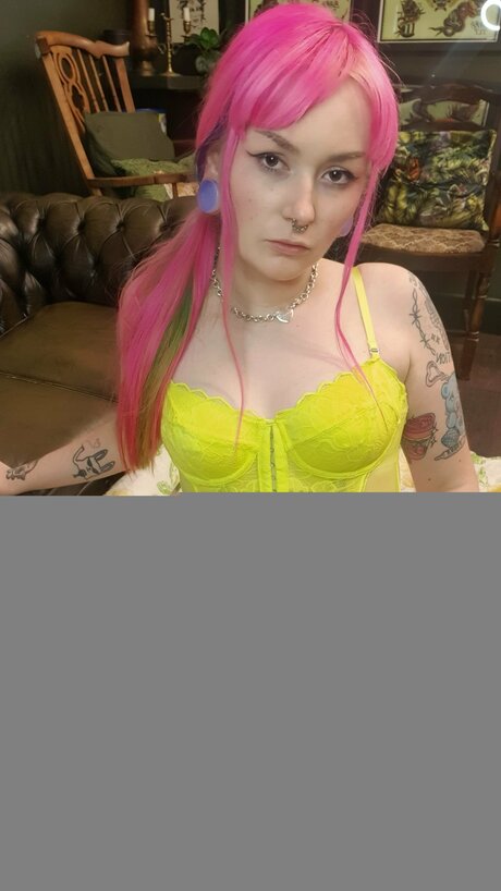 Lotsoflovemimi Free art pornstar pics