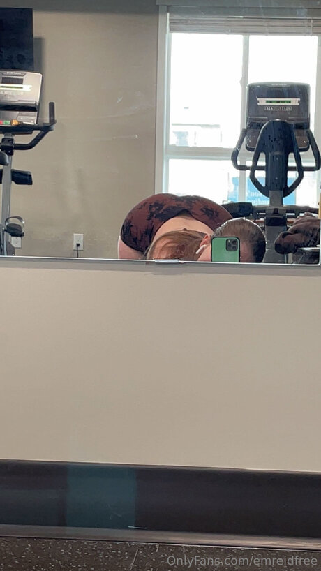 Emreidfree model erotic archive