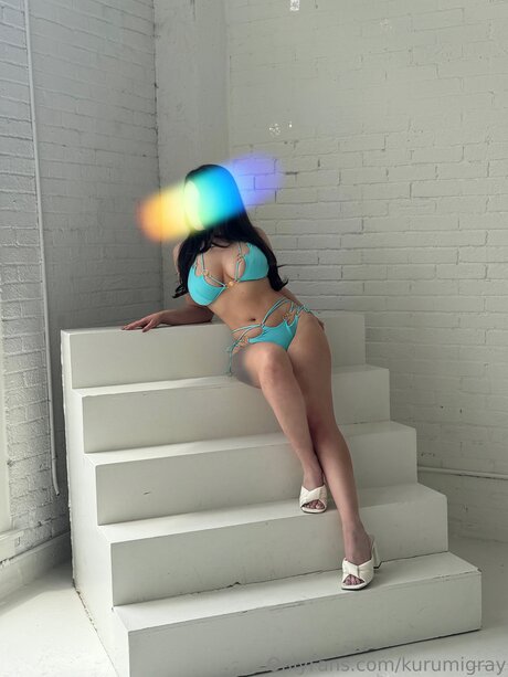 Kurumigray naked star img